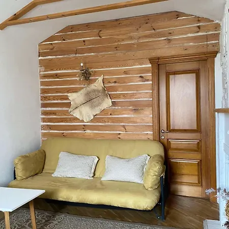 7, Lvapart Квартира Біля Пл Ринок * Leópolis