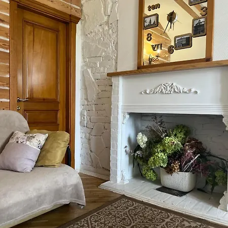 7, Lvapart Квартира Біля Пл Ринок Apartamento