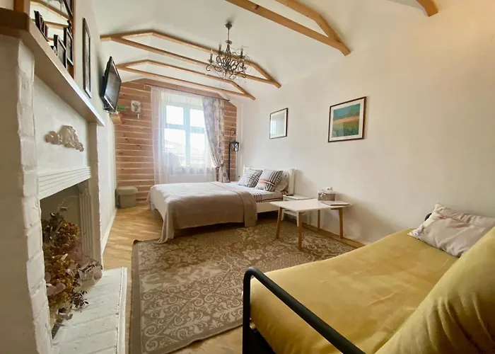 7, Lviv Apart Квартира На Вул Краківській Біля Пл Ринок * Lviv